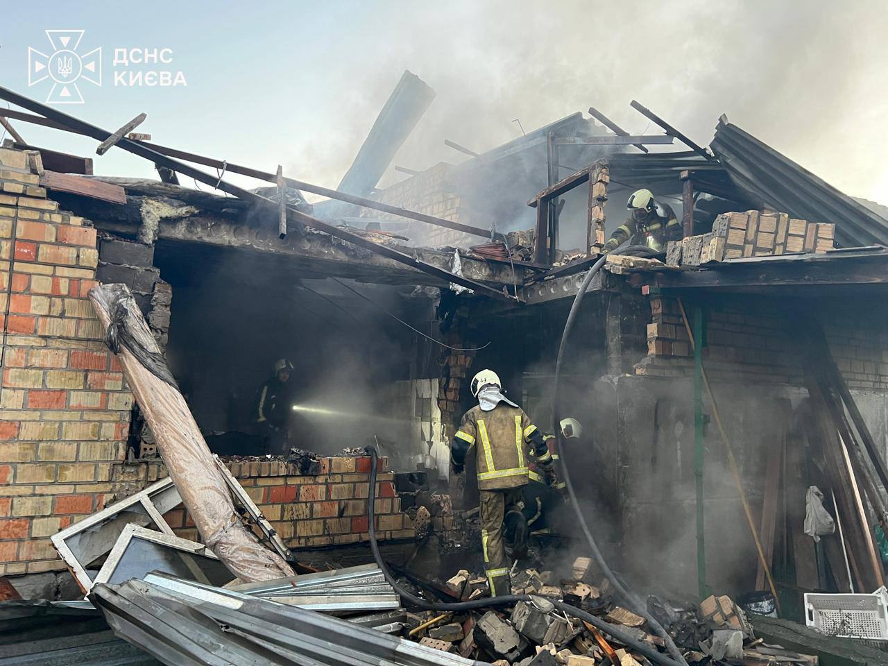 Russian strike hits six-story residential building in Kyiv, one injured